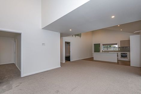 Photo of property in 16 Martin Street, Palmerston North, 4414