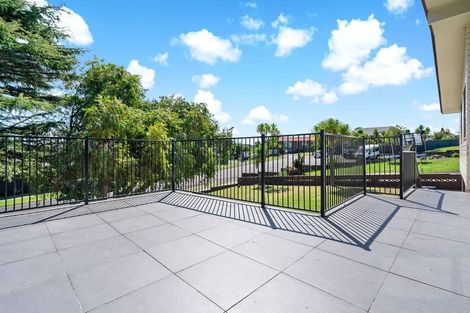 Photo of property in 5 Leeson Place, Mangere, Auckland, 2022