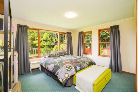 Photo of property in 339 Oteramika Road, Seaward Bush, Invercargill, 9871