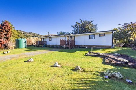 Photo of property in 18 Kaitieke Road, Raurimu, Owhango, 3990