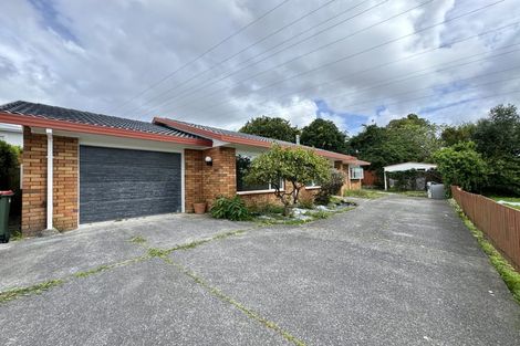 Photo of property in 6 Porter Avenue, Te Atatu South, Auckland, 0610