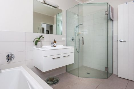 Photo of property in 32 Bennett Drive, Tairua, 3508