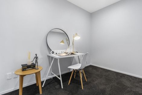 Photo of property in 8 Forsythe Place, Massey, Auckland, 0614