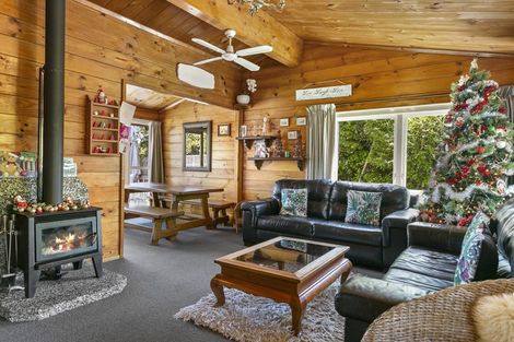 Photo of property in 33 Sunset Street, Hilltop, Taupo, 3330