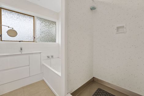 Photo of property in 1/12 Hollyhock Place, Browns Bay, Auckland, 0630