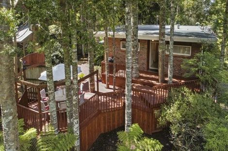 Photo of property in 15 Tainui Road, Titirangi, Auckland, 0604