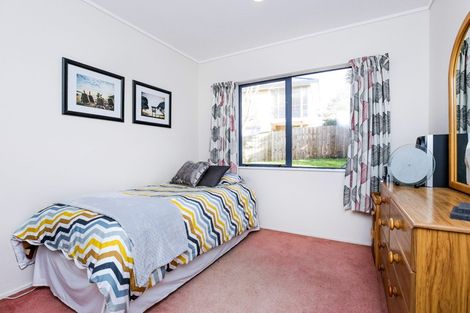 Photo of property in 49 Milan Drive, Glen Eden, Auckland, 0602
