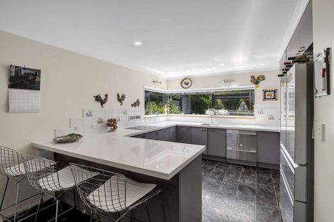 Photo of property in 11 North Way, Titirangi, Auckland, 0604