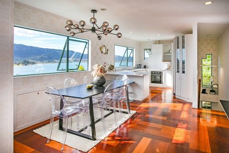 Photo of property in 23 Pine Grove, Tairua, 3508