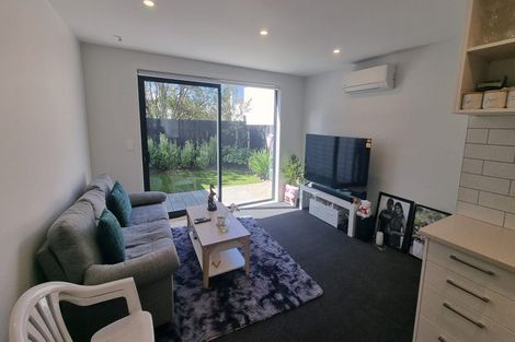 Photo of property in 13/3234 Great North Road, New Lynn, Auckland, 0600