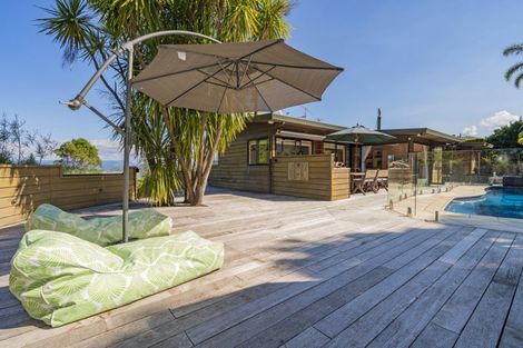 Photo of property in 3 Puriri Place, Whitianga, 3510