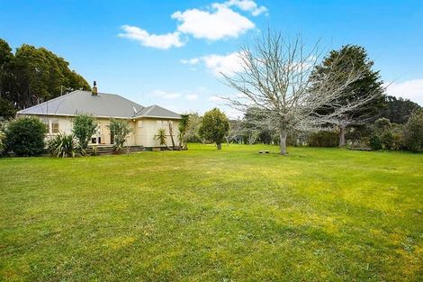 Photo of property in 1145 Kahikatea Flat Road, Waitoki, Kaukapakapa, 0871