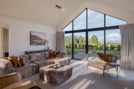 Photo of property in Kawarau Heights, 22 Kawarau Heights Boulevard, Lake Hayes, Queenstown, 9304