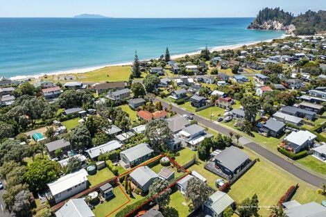 Photo of property in 19a Whiritoa Beach Road, Whiritoa, Whangamata, 3691