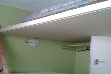 Photo of property in 11 Edge Hill, Mount Victoria, Wellington, 6011