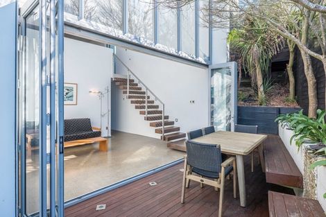 Photo of property in 27a Mana Street, Vogeltown, Wellington, 6021
