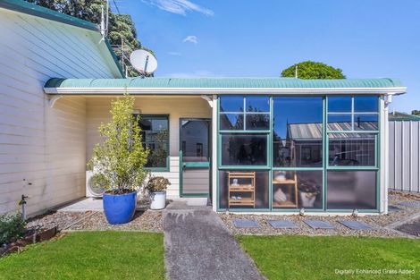Photo of property in 3/70 Whiteley Street, Moturoa, New Plymouth, 4310