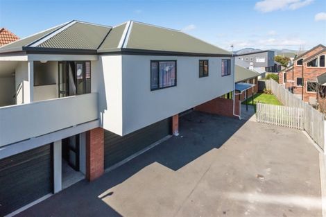 Photo of property in 21 George Street, Riccarton, Christchurch, 8041