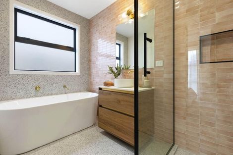 Photo of property in 35 Murray Ward Drive, Te Kauwhata, 3710