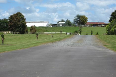 Photo of property in 16a Burberry Road, Karaka, Drury, 2578