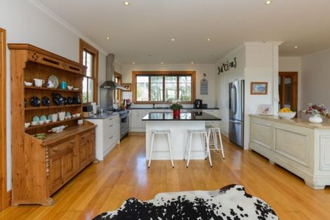 Photo of property in 724 Porangahau Road, Waipukurau, 4282