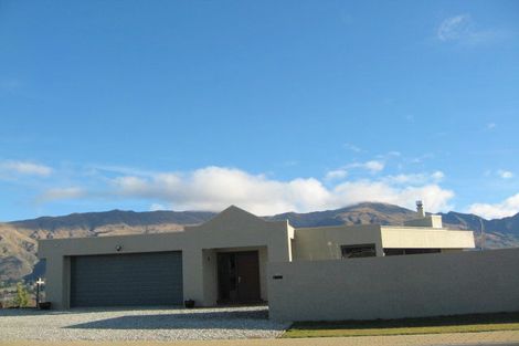 Photo of property in 62 Kings Drive, Wanaka, 9305
