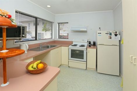 Photo of property in 180 Te Atatu Road, Te Atatu South, Auckland, 0610