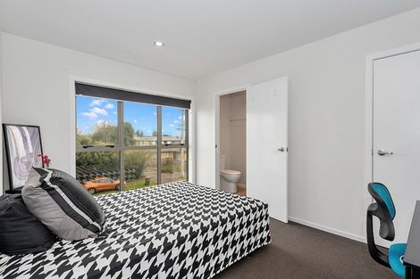 Photo of property in 100u6 Knighton Road, Hillcrest, Hamilton, 3216