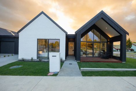 Photo of property in 40 Kanuka Drive, Waitarere, Levin, 5510