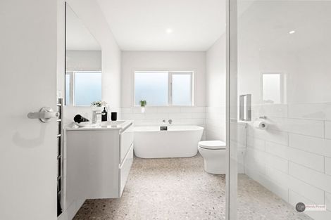 Photo of property in 39a Riddlers Crescent, Petone, Lower Hutt, 5012