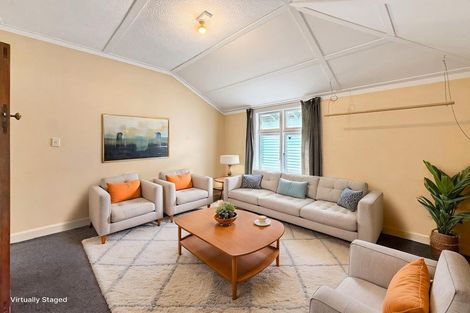 Photo of property in 17 Hankey Street, Mount Cook, Wellington, 6011