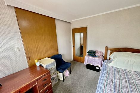Photo of property in 13 Carlisle Road, Torbay, Auckland, 0630