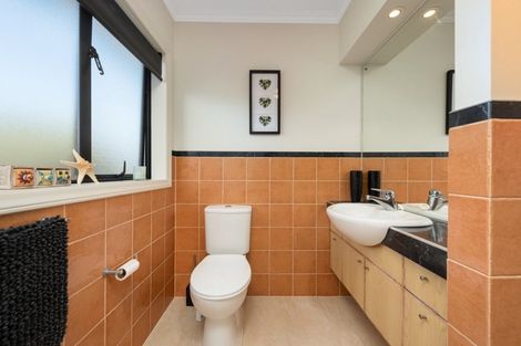 Photo of property in 24 Ohope Place, Papamoa Beach, Papamoa, 3118