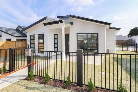 Photo of property in 2u1 Lambert Court, Glenview, Hamilton, 3206