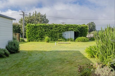 Photo of property in 10 Arthur Street, Waikawa Beach, Manakau, 5573