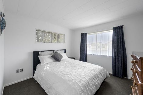 Photo of property in 30 Sutton Avenue, Clive, 4102