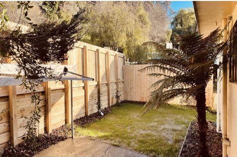 Photo of property in 2/90 Toi Toi Street, Toi Toi, Nelson, 7010