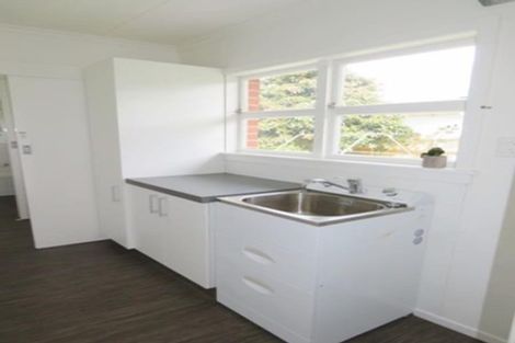 Photo of property in 66 Record Street, Fitzroy, New Plymouth, 4312