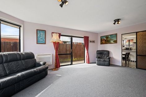 Photo of property in 142 Racecourse Road, Sockburn, Christchurch, 8042