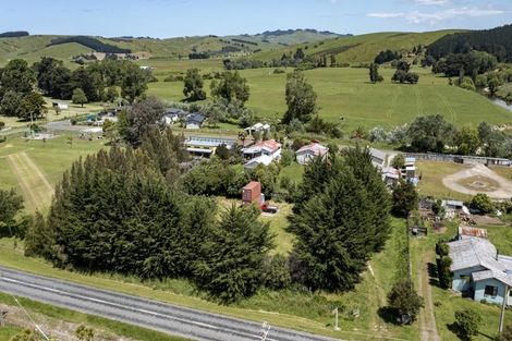 Photo of property in 44 Dundas Street, Porangahau, 4293