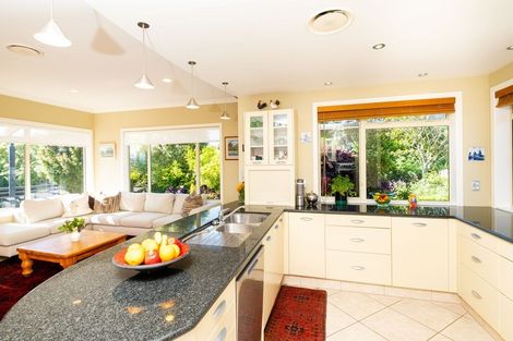 Photo of property in 57 Hikanui Drive, Havelock North, 4130