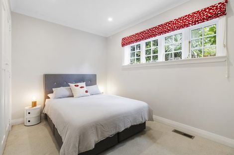 Photo of property in 30 Anne Street, Wadestown, Wellington, 6012