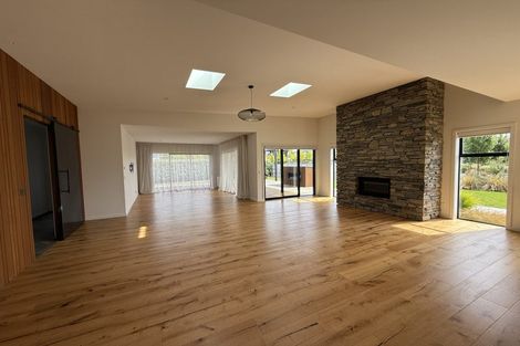 Photo of property in 43 Pounamu Avenue, Albert Town, Wanaka, 9305
