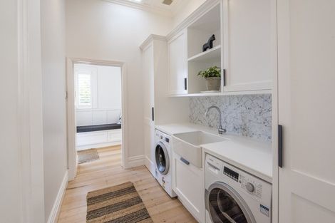 Photo of property in 7 Summer Street, Stanley Point, Auckland, 0624