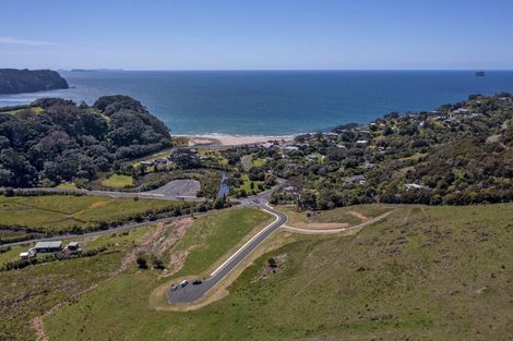 Photo of property in 5 Te Puia Place, Hot Water Beach, 3591