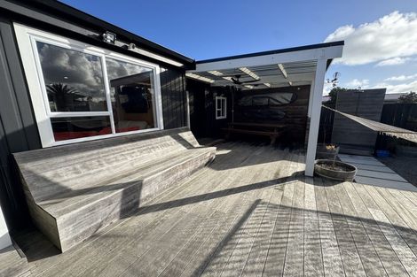 Photo of property in 41 Coleman Avenue, Waverley, 4591