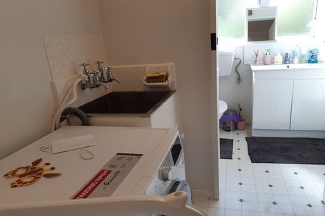 Photo of property in 118 Middleton Road, Churton Park, Wellington, 6037