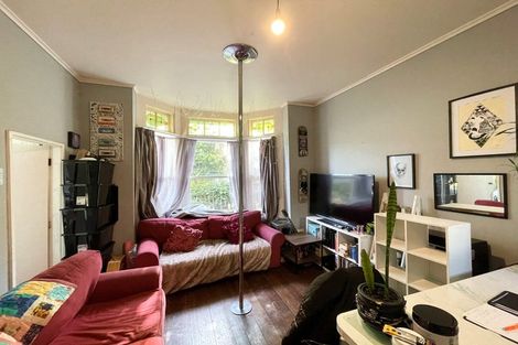 Photo of property in 25 Hay Street, Oriental Bay, Wellington, 6011