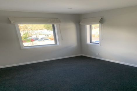 Photo of property in 19 Ron Deal Way, Epuni, Lower Hutt, 5011