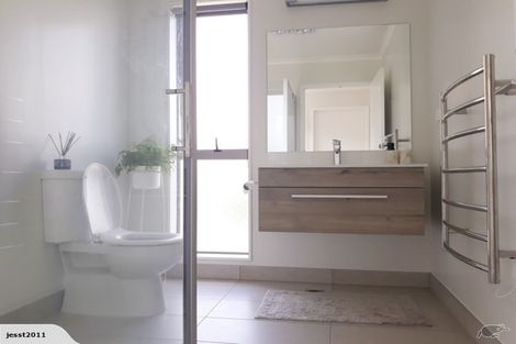 Photo of property in 25 Rangihina Road, Hobsonville, Auckland, 0616